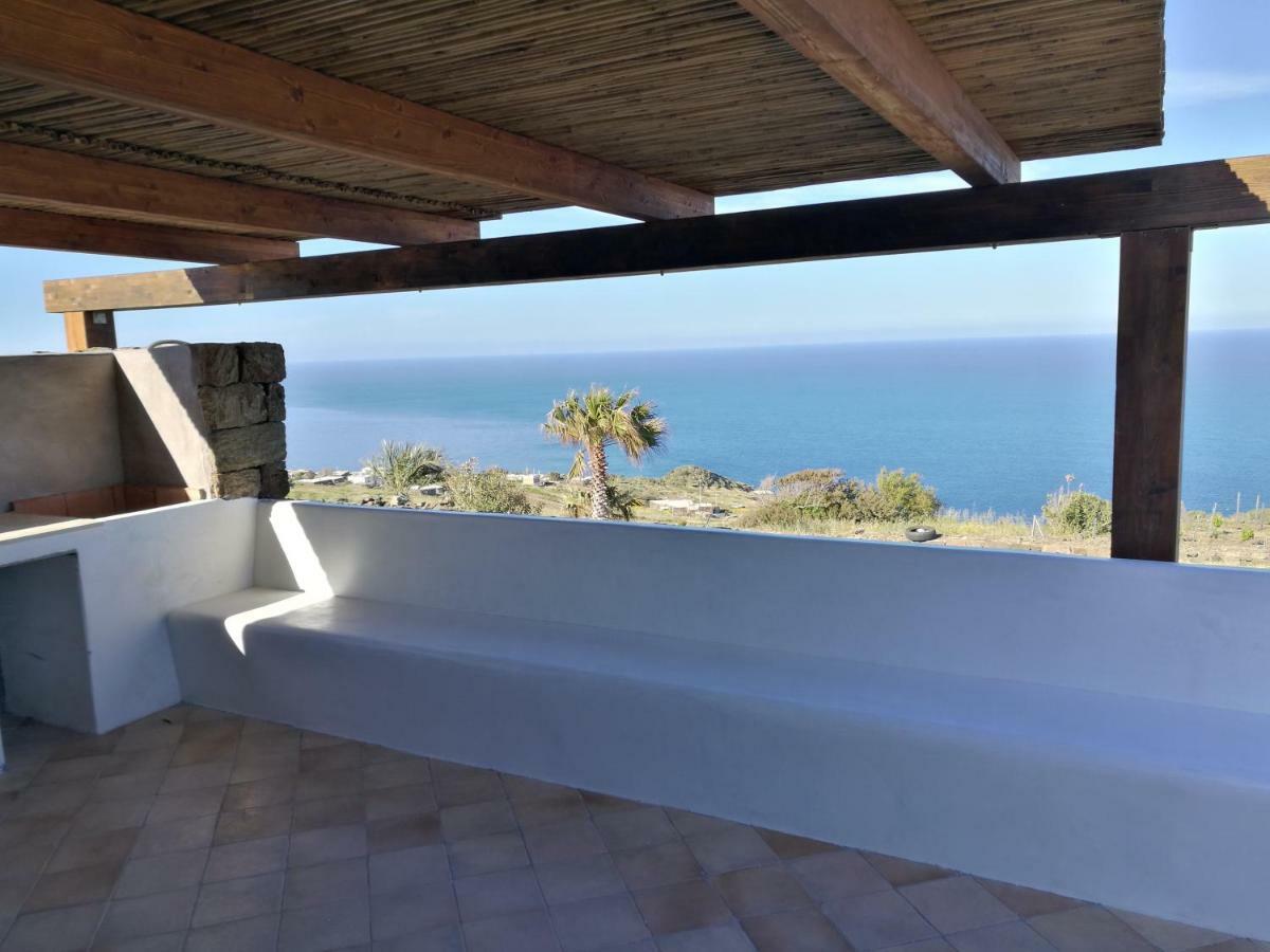 Dammusi Il Carrubo Hotel Kamma Bagian luar foto