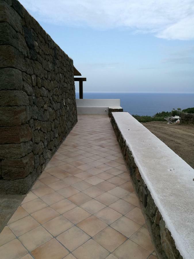 Dammusi Il Carrubo Hotel Kamma Bagian luar foto